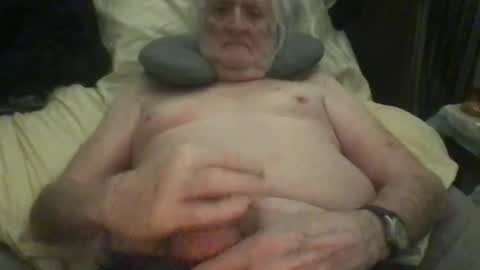 Liam online show from December 21, 2025, 8:43 am