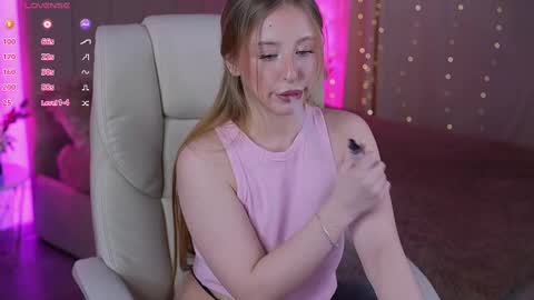  Kristina Kris  online show from February 21, 2025, 2:16 pm