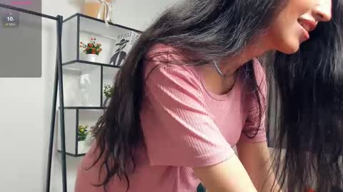 Syrena online show from October 16, 2025, 1:23 pm