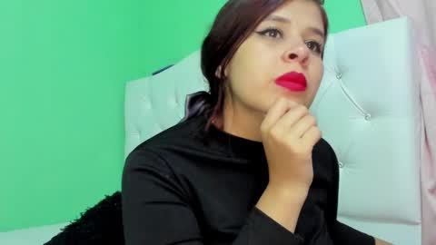 silvia online show from January 20, 2025, 2:53 am