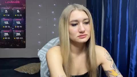 Silvia online show from January 20, 2025, 10:04 pm