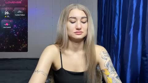 Silvia online show from February 23, 2025, 2:57 pm