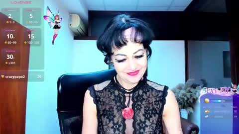 Silvia Wallec online show from January 15, 2025, 11:00 am