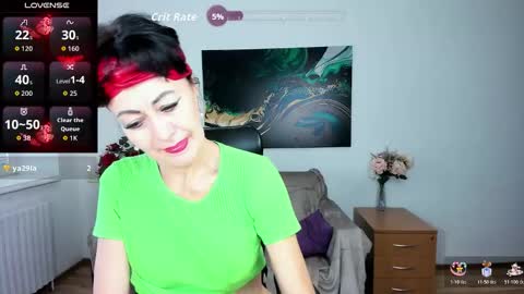 Silvia Wallec online show from November 10, 2025, 7:40 am