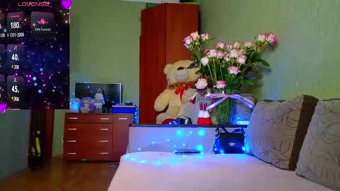 Snapshot of silviasexyy chatting on December 26, 2024, 7:16 pm miss Anna online show from December 26, 2024, 7:16 pm