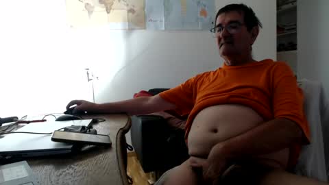 Snapshot of silvioausluzernch2 chatting on July 29, 2026, 6:44 am silvioausluzernCH2 online show from July 29, 2026, 6:44 am