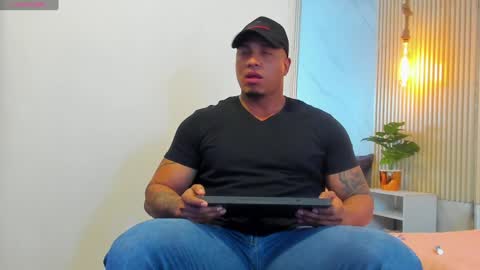 simeone_panda online show from January 6, 2025, 12:24 pm