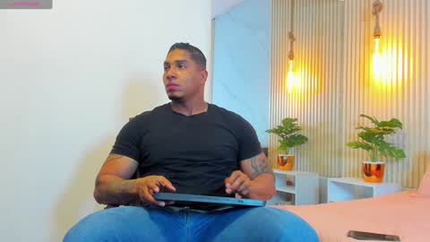 simeone_panda online show from January 9, 2025, 11:58 am
