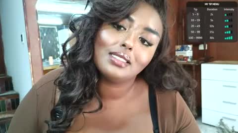 Simin Fox online show from July 6, 2026, 4:31 pm