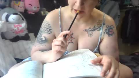 Snapshot of simm_w chatting on June 15, 2026, 5:26 pm Simm W online show from June 15, 2026, 5:26 pm