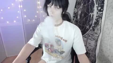 Snapshot of simochka_ chatting on August 7, 2026, 4:14 am Simochka online show from August 7, 2026, 4:14 am