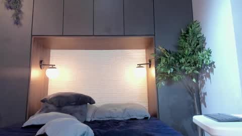 simon_durand online show from January 30, 2025, 6:35 am