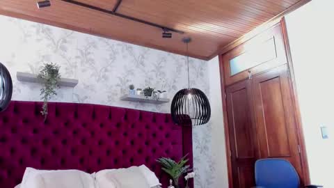 simon_durand online show from February 1, 2025, 6:32 am