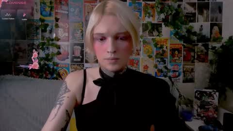 Simona online show from October 4, 2025, 11:14 pm