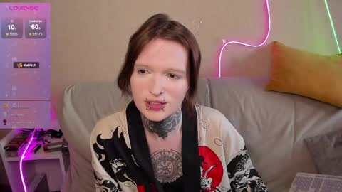Simona online show from April 28, 2026, 10:31 am