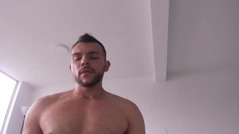 Snapshot of simoncstno chatting on September 11, 2025, 10:21 pm Simn online show from September 11, 2025, 10:21 pm