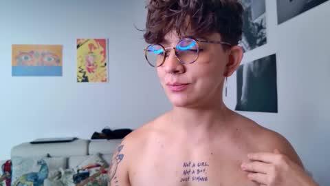 Sim. online show from October 9, 2025, 1:20 pm