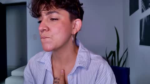 Sim. online show from October 19, 2025, 1:12 pm