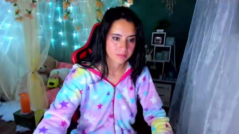 Simon Simpson          Modelo Independiente online show from January 4, 2025, 9:00 am