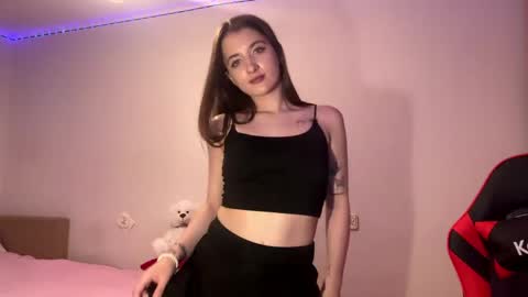 Snapshot of simoneperotta chatting on June 3, 2026, 1:36 pm Alice online show from June 3, 2026, 1:36 pm