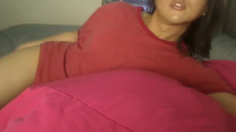 simple887 online show from December 14, 2024, 11:45 pm