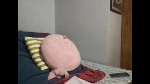 Carolyn online show from February 1, 2025, 3:19 am