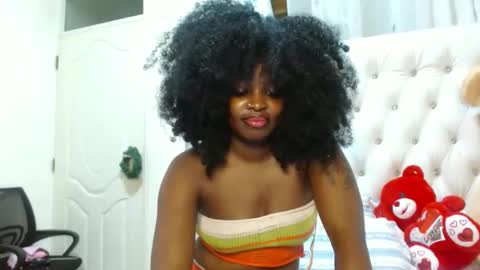 simply_eve1 online show from February 24, 2026, 12:41 am