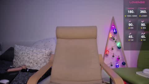 A present for me  online show from December 26, 2024, 5:58 am