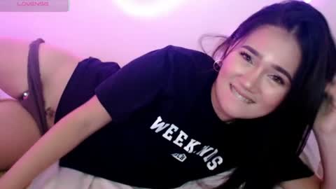 Adrianna Fowler online show from July 2, 2026, 3:23 am