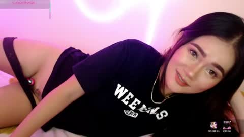 Adrianna Fowler online show from July 7, 2026, 1:52 am
