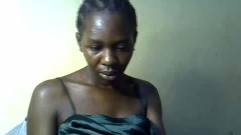 Snapshot of simplyloy33 chatting on June 26, 2026, 7:13 am simplyloy33 online show from June 26, 2026, 7:13 am