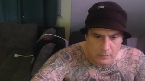 sinalco1975 online show from November 5, 2025, 6:02 am