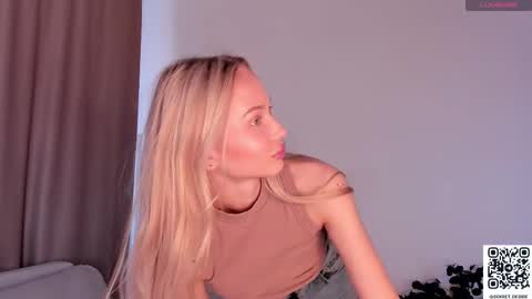 Naomi online show from September 11, 2025, 9:31 am