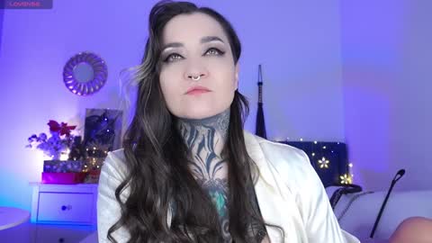 Snapshot of sindeleros chatting on December 14, 2024, 1:59 pm Ms. Sindel online show from December 14, 2024, 1:59 pm