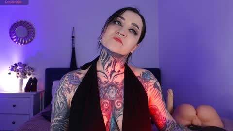 Snapshot of sindeleros chatting on January 20, 2025, 1:32 pm Ms. Sindel online show from January 20, 2025, 1:32 pm