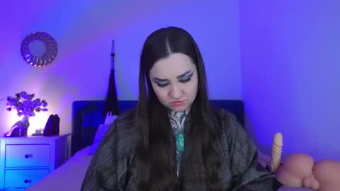 Snapshot of sindeleros chatting on February 17, 2025, 2:15 pm Ms. Sindel online show from February 17, 2025, 2:15 pm
