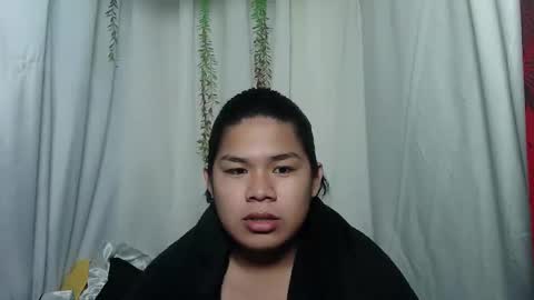 Snapshot of singleheart05 chatting on February 23, 2026, 11:51 am singleheart05 online show from February 23, 2026, 11:51 am