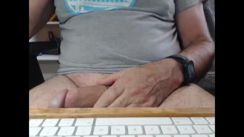 Snapshot of singlemaleca chatting on September 14, 2025, 1:49 am SingleMaleCA online show from September 14, 2025, 1:49 am