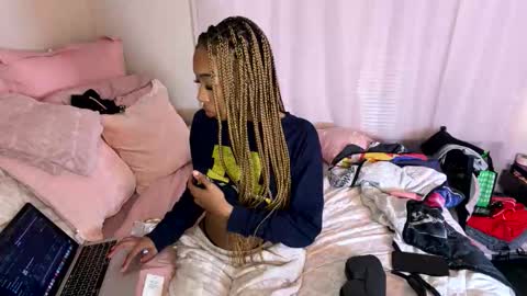 sinn3er online show from January 18, 2026, 6:06 am