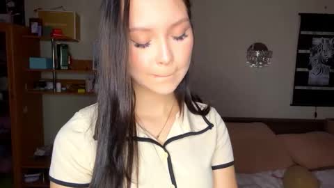 Emma online show from November 27, 2025, 12:07 pm