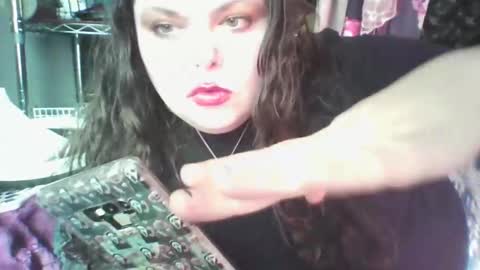 Siofra online show from March 10, 2025, 4:35 pm