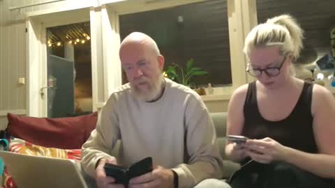 Sir Bacchus  Miss Essre online show from January 5, 2026, 7:06 pm