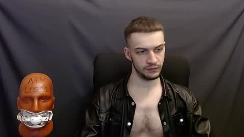 Snapshot of sir_damien chatting on December 7, 2024, 8:27 pm Sir Damien online show from December 7, 2024, 8:27 pm