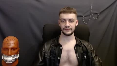 Snapshot of sir_damien chatting on January 22, 2025, 8:17 pm Sir Damien online show from January 22, 2025, 8:17 pm
