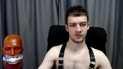 Sir Damien online show from November 1, 2025, 8:55 pm