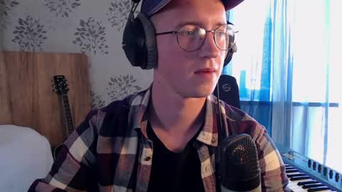 Snapshot of sir_mlnor chatting on June 18, 2026, 3:16 pm Alex online show from June 18, 2026, 3:16 pm