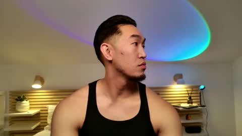 SIR TEO online show from May 17, 2026, 3:08 pm