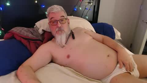 Snapshot of sirbeercan chatting on March 1, 2025, 7:08 am sir beer can the friendly hermit online show from March 1, 2025, 7:08 am