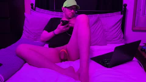 Snapshot of sirdaddymcqween chatting on May 11, 2026, 7:25 am Sir Daddy McQween online show from May 11, 2026, 7:25 am