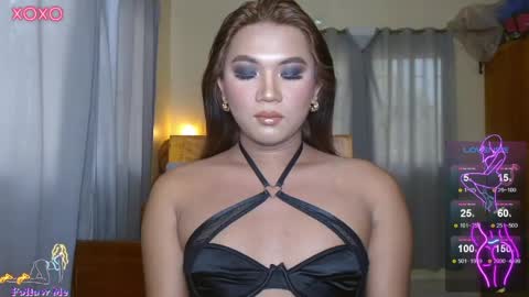 sirebunny online show from April 16, 2026, 2:23 am